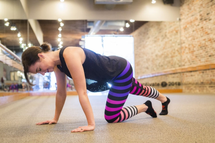 Arms Challenge with Alabama healthy lifestyle blogger Heather of MyLifewellloved.com // Pure Barre Empower #purebarre #pregnancy #momworkout