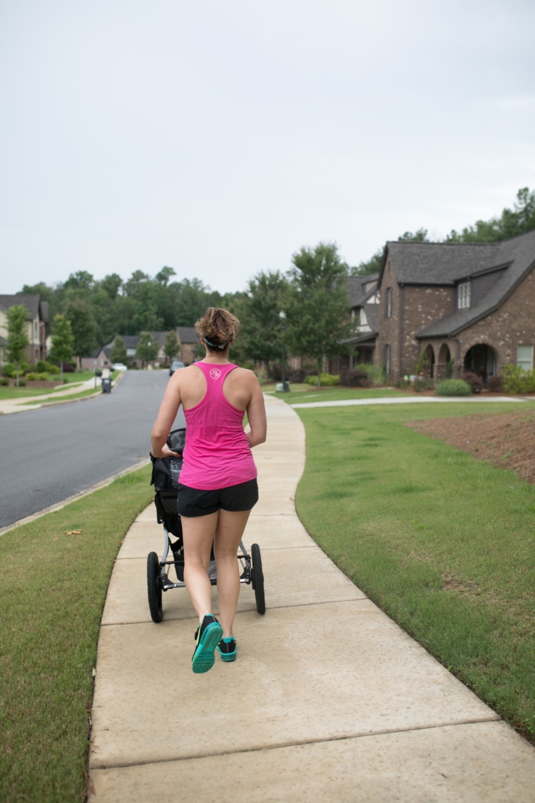 Running basics you need to know to Train for a 5k for Moms from Heather Brown of MyLifeWellLoved.com // Running Tips // How to start running // Mom and toddler fitness // mom and baby running