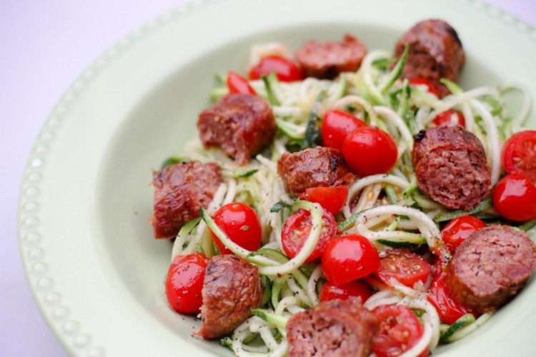 Whole30 5 Ingredient Recipe Sausage Tomato Zoodles