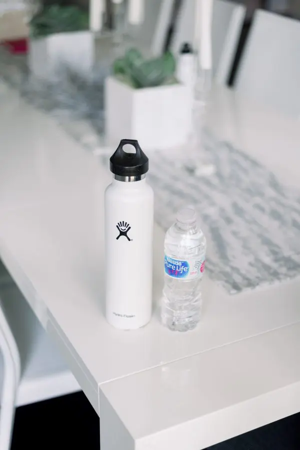 Mom + lifestyle blogger, My Life Well Loved, shares the best water bottles for kids! Click NOW to see what ideas she came up with!