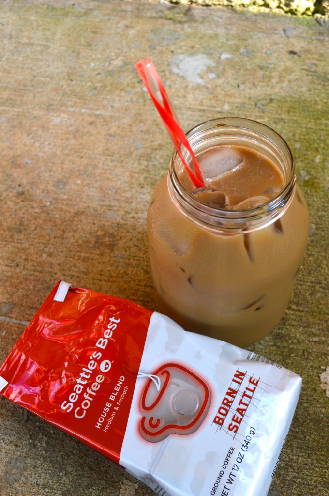 Easy Overnight Iced Vanilla Coffee