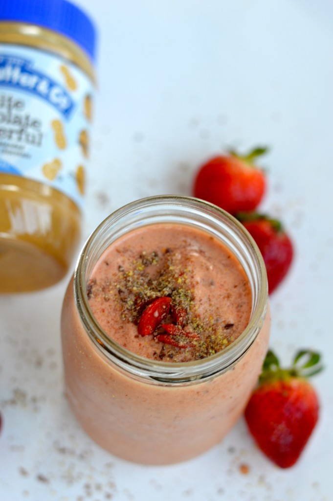 All Natural White Chocolate Peanut Butter Strawberry Smoothie with Goji Berries and Flaxseed