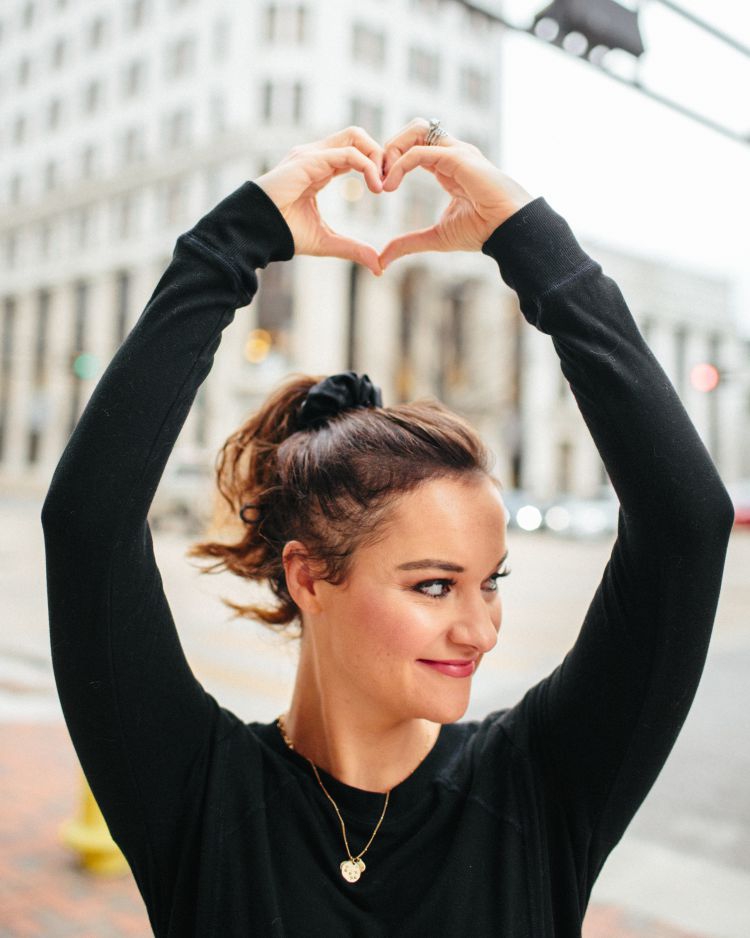 Healthy By Heather Brown shares the best tourist attractions in Birmingham Alabama from a local! Click here to see her updated list!