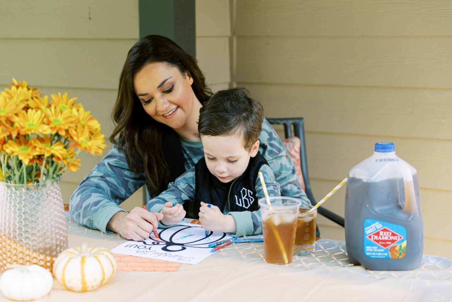 Thanksgiving Turkey Trot Tea Recipe For Kids + Fun Ideas For Families by Life + Style blogger, Heather Brown // My Life Well Loved