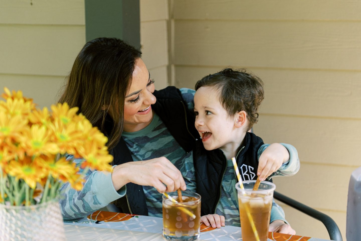 Thanksgiving Turkey Trot Tea Recipe For Kids + Fun Ideas For Families by Life + Style blogger, Heather Brown // My Life Well Loved