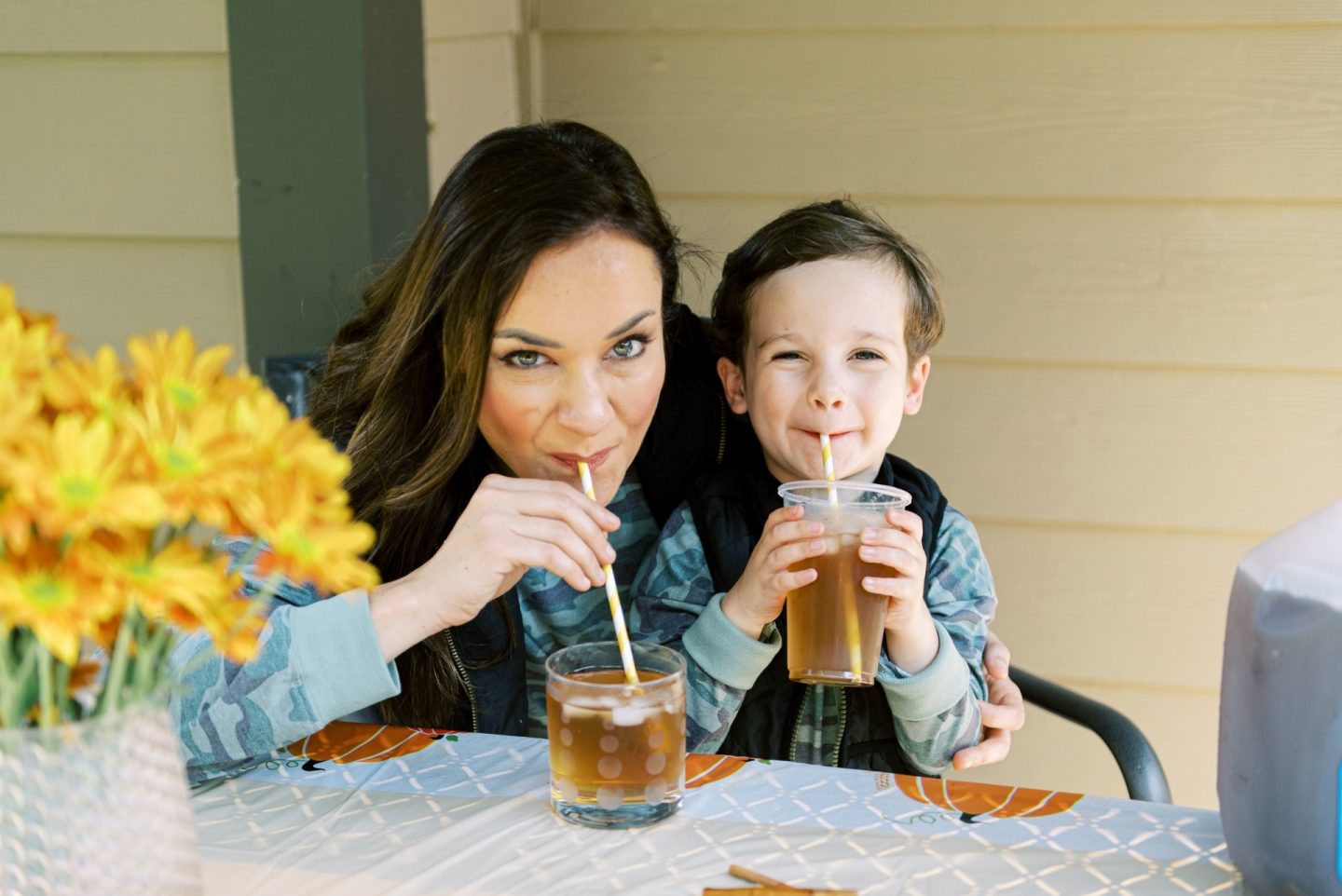 Thanksgiving Turkey Trot Tea Recipe For Kids + Fun Ideas For Families by Life + Style blogger, Heather Brown // My Life Well Loved