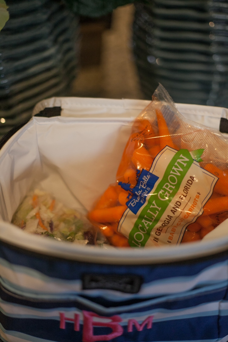 Lunch Box Packing // Meal Prep Tips and meal planning ideas with lunches on the go from Heather Brown of MyLifeWellLoved.com