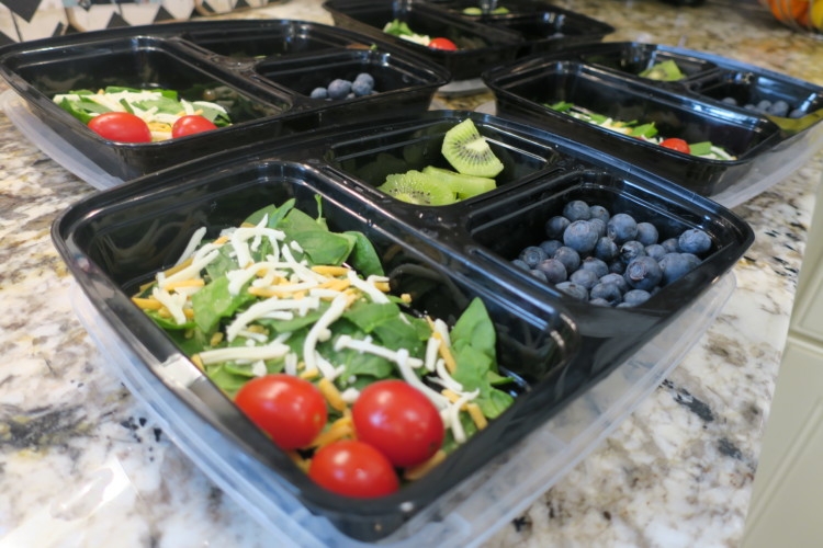 Meal Prep Tips and meal planning ideas with lunches on the go from Heather Brown of MyLifeWellLoved.com