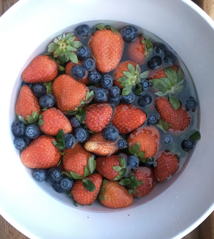 Fruit Soak // Whole30 FAQ's with healthy lifestyle blogger Heather Brown of MyLifeWellLoved.com