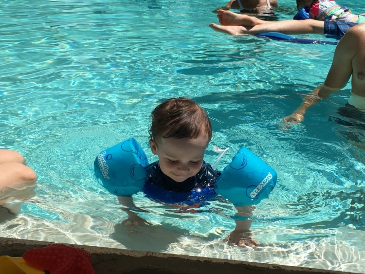 Pool Safety Tips for Toddlers from Heather Brown of MyLifeWellLoved.com // Baby pool safety