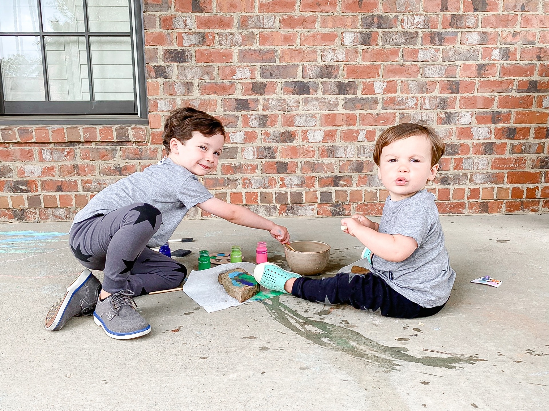 Rock Painting For Kids by Alabama Mommy + Lifestyle blogger, Heather Brown // My Life Well Loved