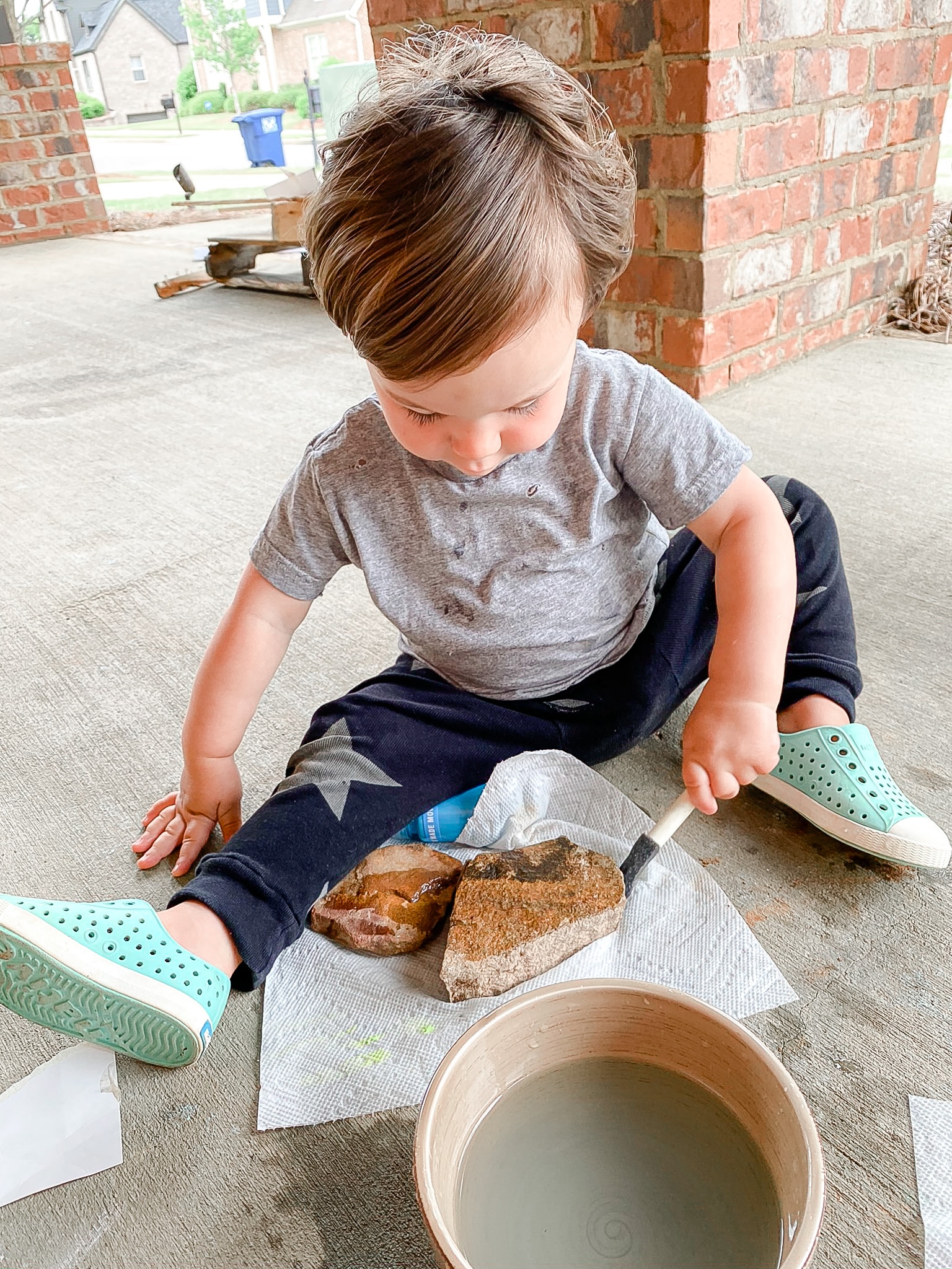 Rock Painting For Kids by Alabama Mommy + Lifestyle blogger, Heather Brown // My Life Well Loved