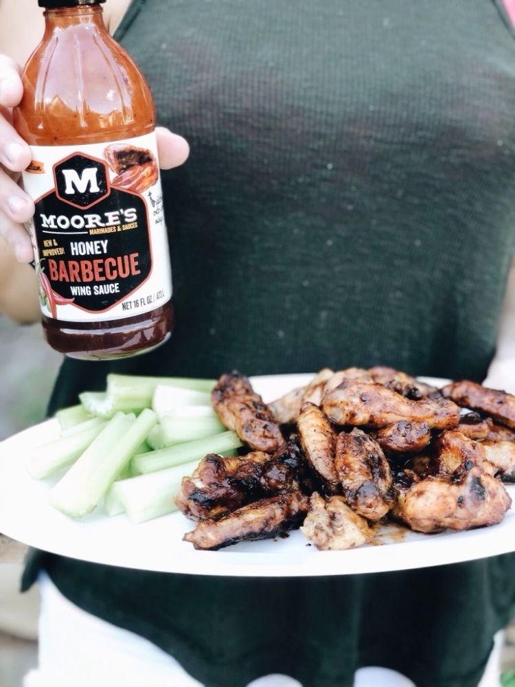 Honey BBQ Wings Recipe that is easy, delicious, quick to make, and healthy by Heather Brown, Birmingham Blogger at MyLifeWellLoved.com // #quickrecipe #easymeal #mealsonthegrill #honeybbq