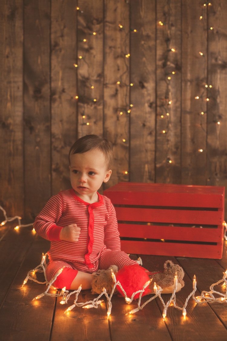 Memories to make for your baby's first Christmas || Pictures to take with your baby at Christmas from Heather Brown of My Life Well Loved || Photos to take of your toddler at Christmas with Leyton - 10 Baby Christmas Pictures to Take featured by popular Birmingham lifestyle blog, My Life Well Loved