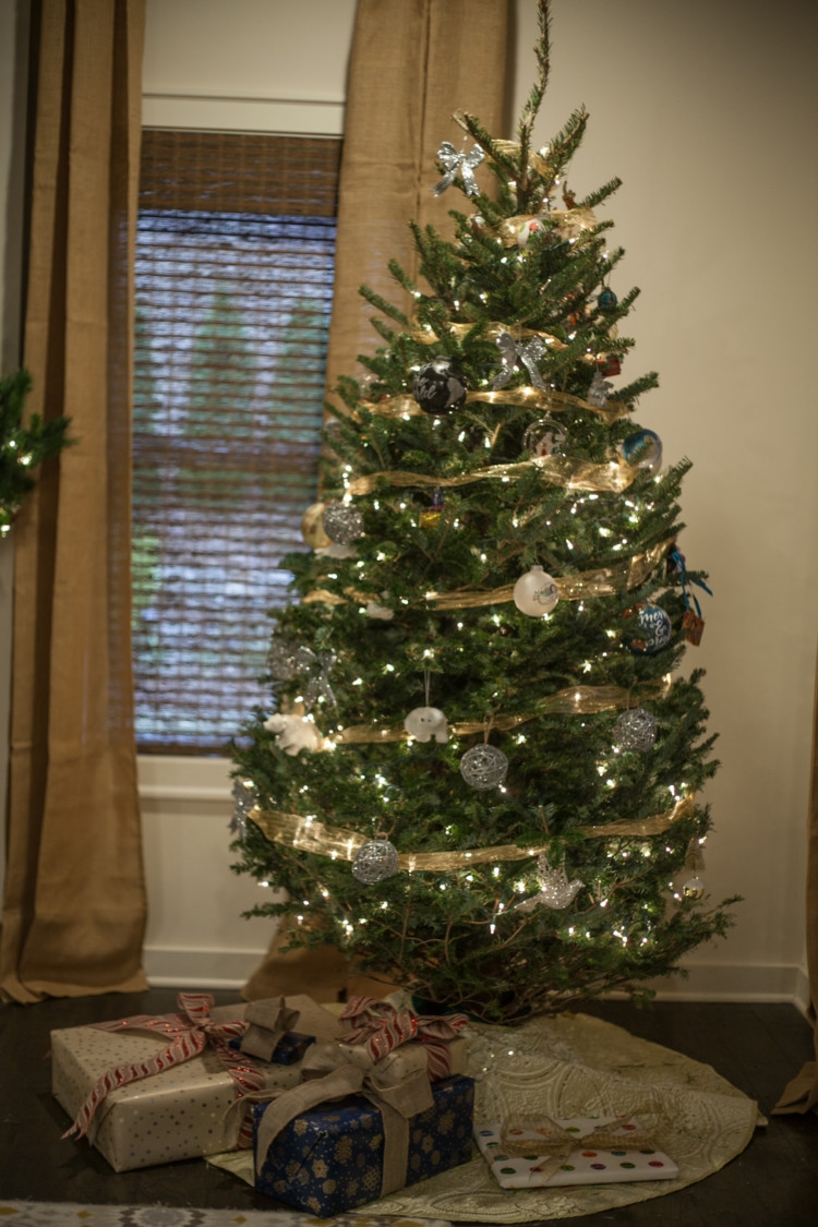 Silver and White Christmas Decor || Kid-friendly Christmas decor || Simple tips on decorating with kid-friendly Christmas decor. Your home and Christmas tree can be beautiful and kid-friendly at the same time! Christmas safety tips with kids. Christmas safety. || decorating for Christmas with kids || kid friendly Christmas tree || how to kid proof your Christmas tree || Heather Brown from My Life Well Loved 