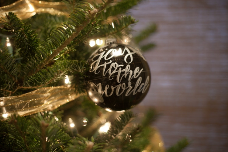 Globe Christmas Ornament | Ultimate Guide to Silver and White Christmas Decor from Heather Brown of My Life Well Loved