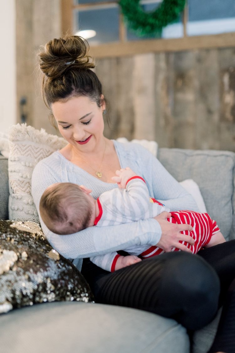 Sharing some tips and tricks for breastfeeding while traveling by Alabama Lifestyle & Mommy Blogger, Heather Brown // My Life Well Loved