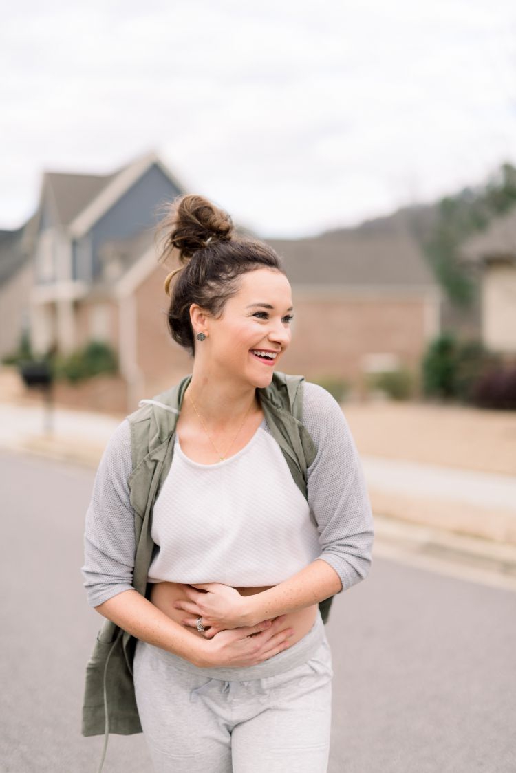 Sharing how I'm learning to love my body postpartum - Heather at My Life Well Loved // #postpartum #selflove #postpartumbody #newmom #loveyourbody