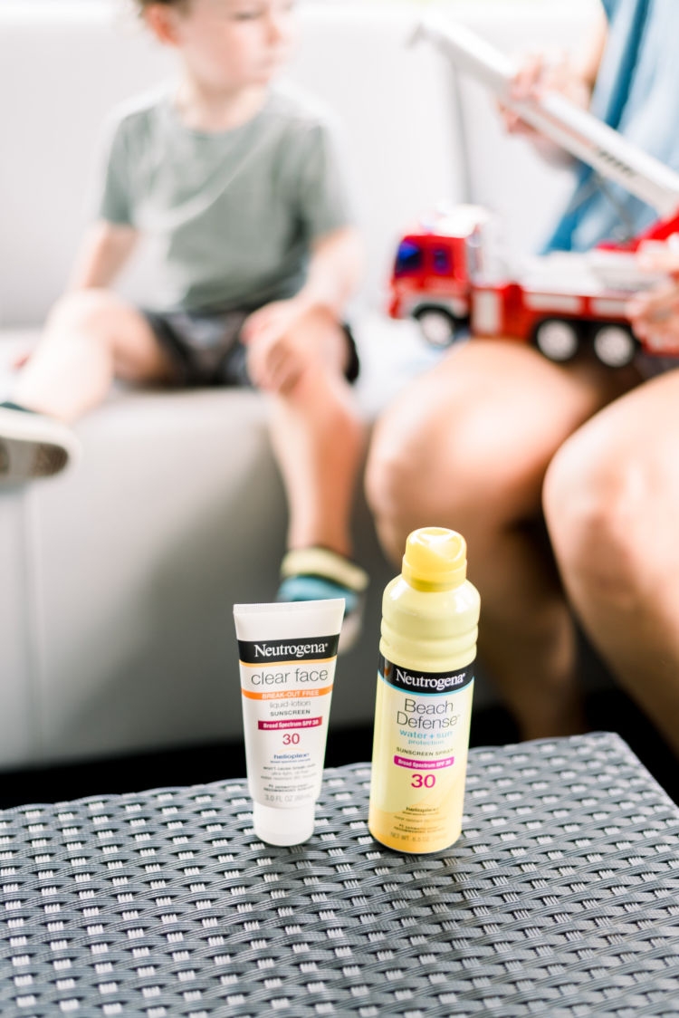 Tips on Travel with Kids from healthy lifestyle blogger Heather of MyLifeWellLoved.com // Whether you're a toddler mom or have a new baby, this post is super helpful for your next beach trip! #mom #travel #familytravel sunscreen