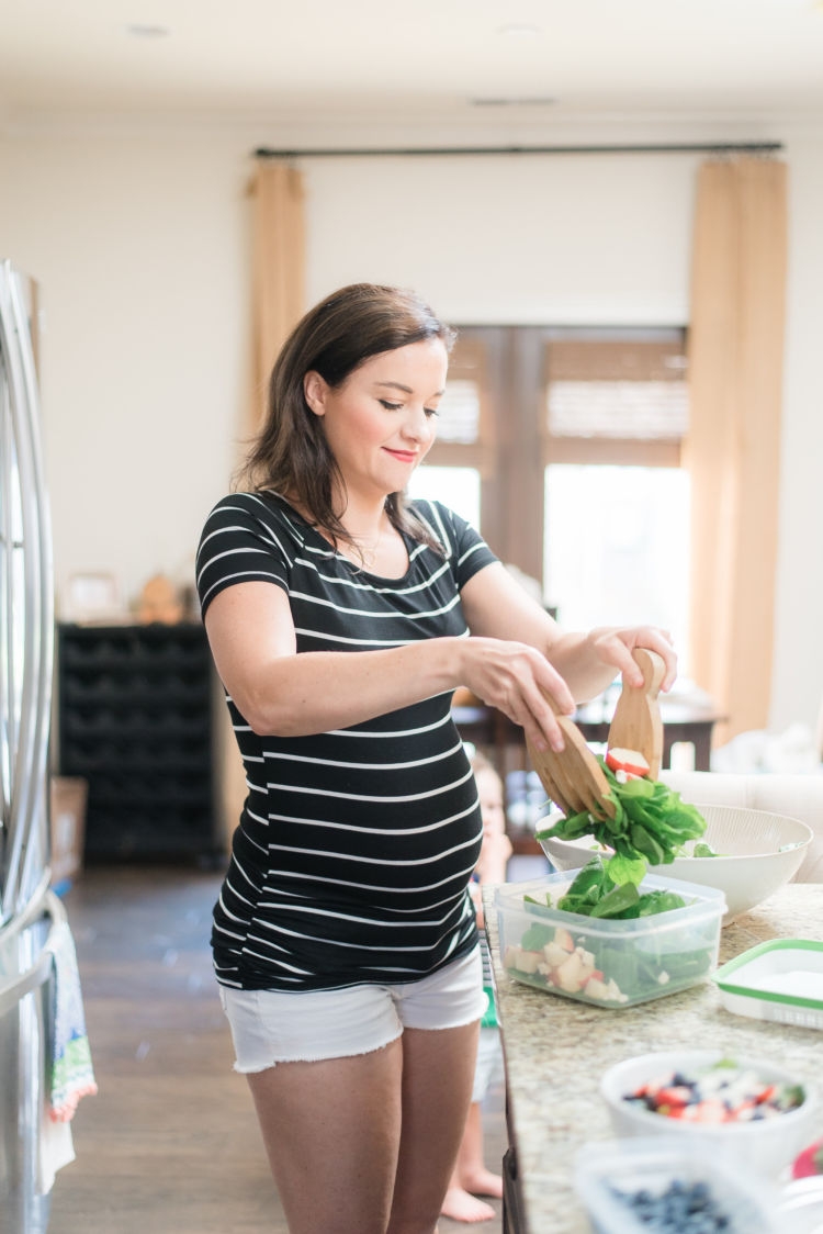 The best summer salads that are both easy and healthy for lunch or dinner by AL Lifestyle Blogger, Heather, at MyLifeWellLoved.com // #healthy #summersalads #saladrecipes #easyrecipe