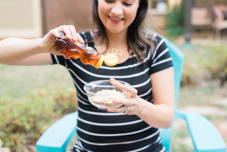 Oatmeal Face Mask with Honey from Alabama blogger Heather of MyLifeWellLoved.com // All-Natural Face mask that's great for girls' nights in! #facemask #allnaturalbeauty