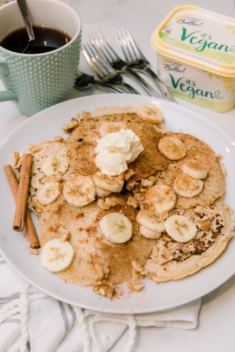Walnut & Oat Pancake Recipe that is Lightened Up and Easy to Make by Alabama Blogger My Life Well Loved // #healthypancakes #healthybreakfastrecipe #easybreakfast #breakfastrecipes