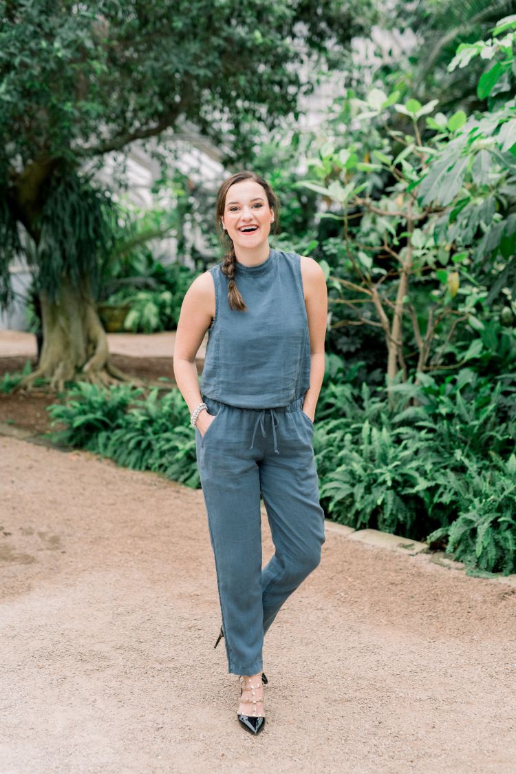 Blogger, Heather Brown at My Life Well Loved shares her tips on how to wear a jumpsuit this Spring // #springfashion #jumpsuits #howtowearajumpsuit #spring2019trends