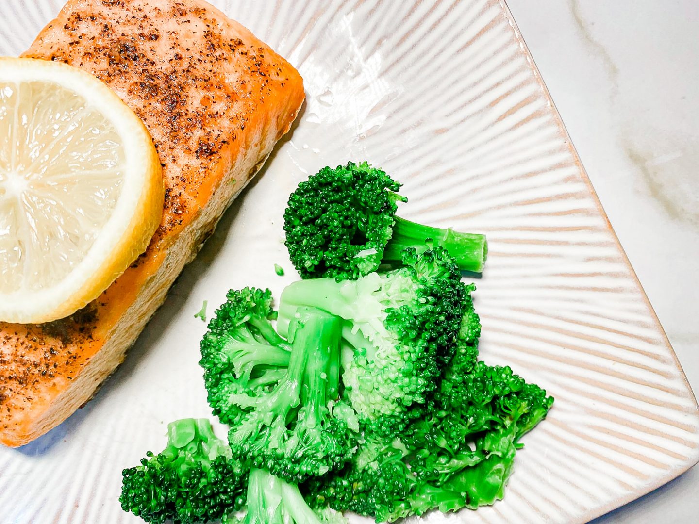 Mom + health blogger, My Life Well Loved, shares her clean eating salmon recipe.