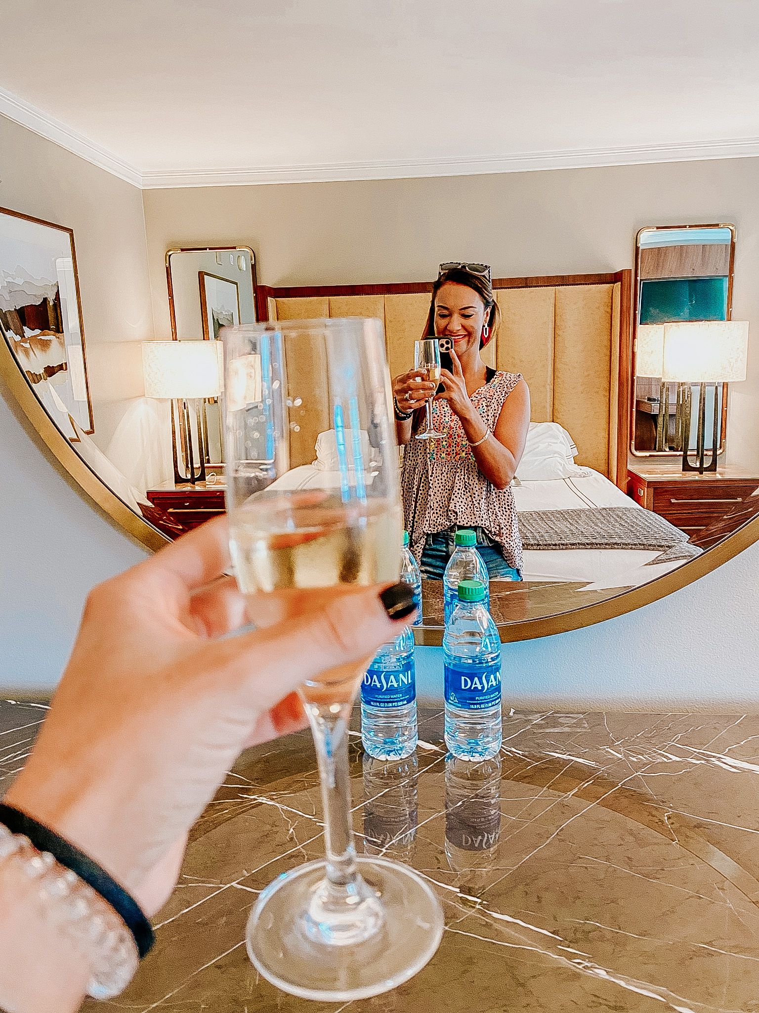 Travel + Lifestyle blogger, My Life Well Loved, shares the top 5 romantic things to do in Chateau Elan! Click NOW to learn more!