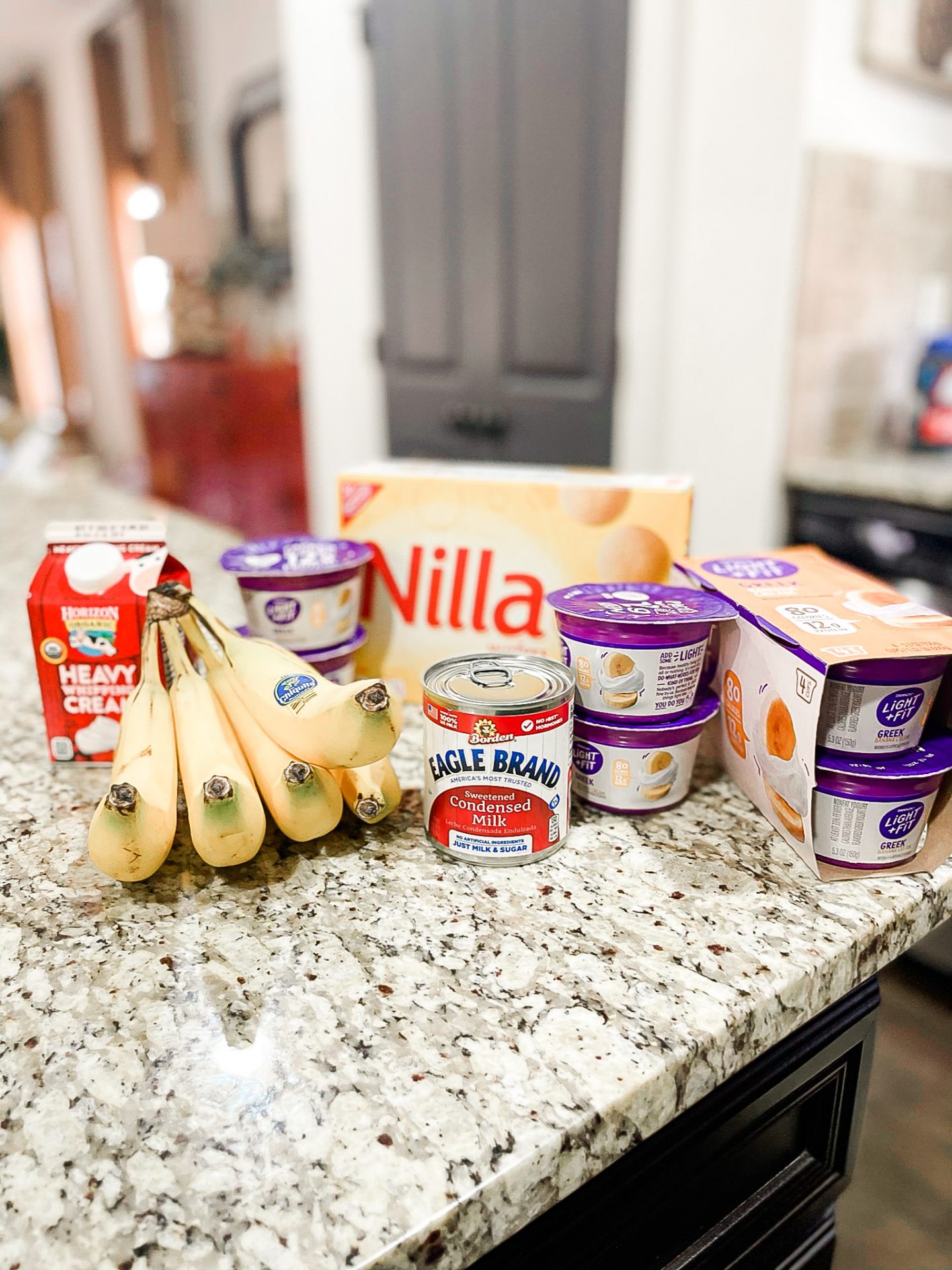 Mom + lifestyle blogger, My Life Well Loved, shares her southern banana pudding recipe! Click NOW to save the recipe!