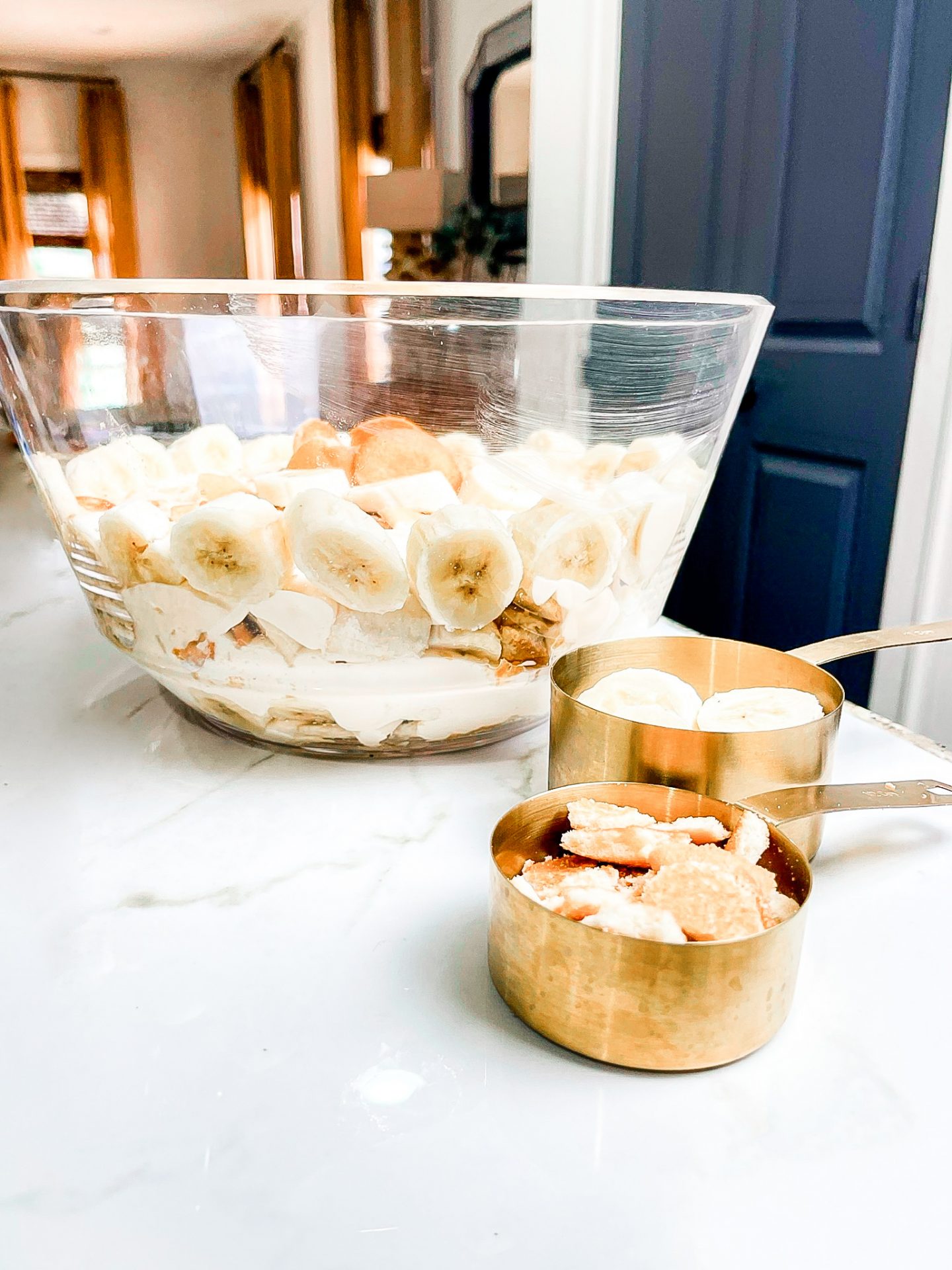 Mom + lifestyle blogger, My Life Well Loved, shares her southern banana pudding recipe! Click NOW to save the recipe!