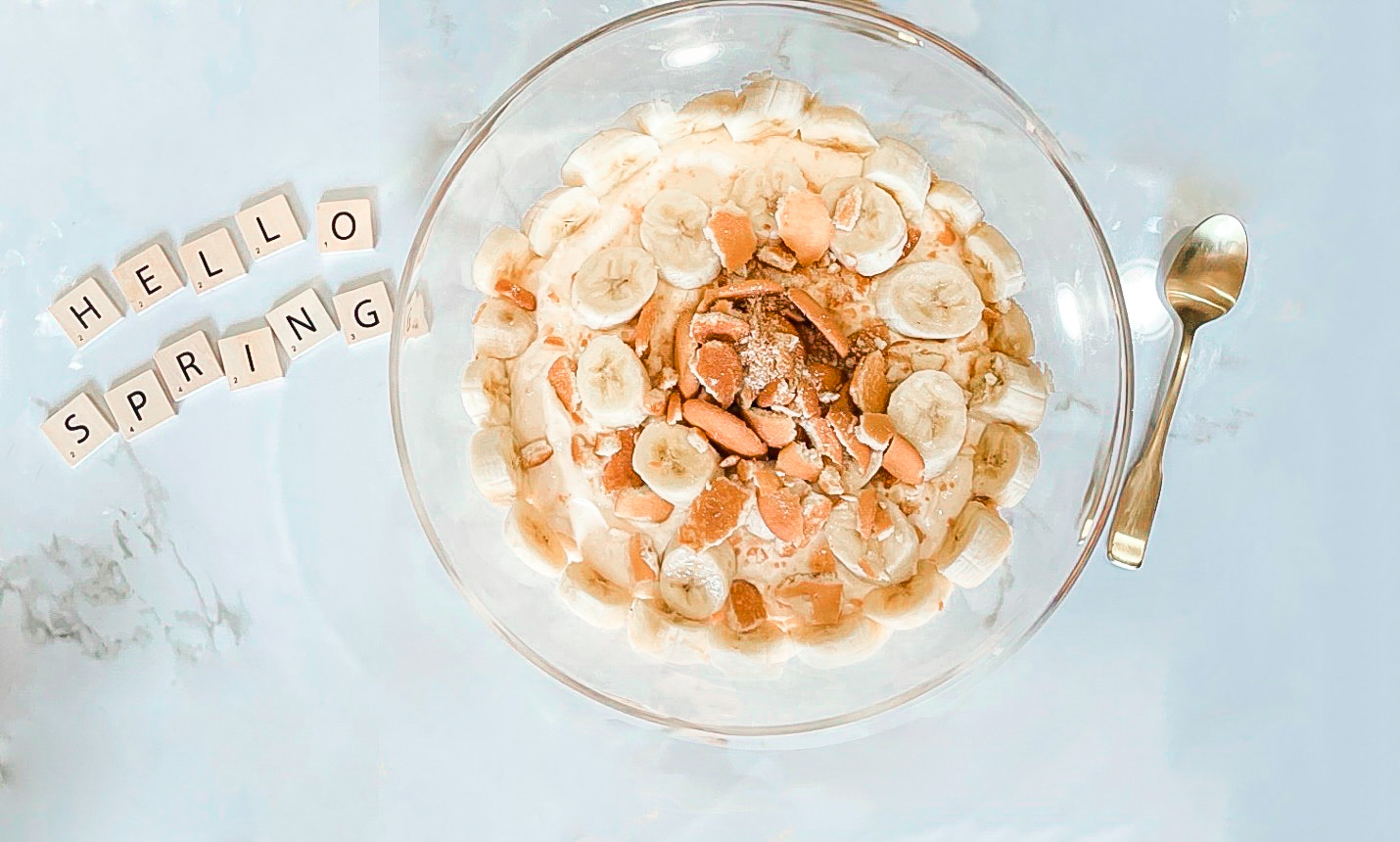 Mom + lifestyle blogger, My Life Well Loved, shares her southern banana pudding recipe! Click NOW to save the recipe!