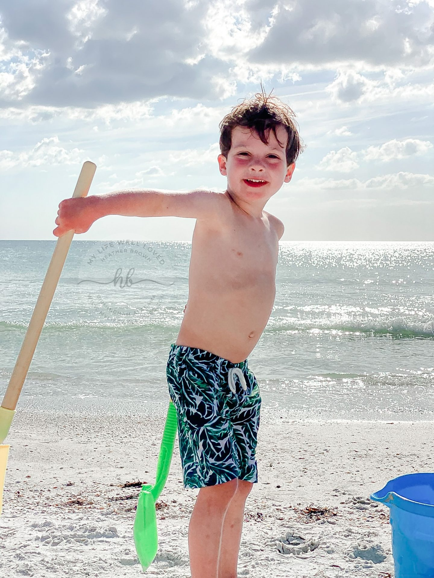 Family Travel Guide: The Best Things to Do in Indian Rocks FL with Kids featured by top US travel blogger, My Life Well Loved