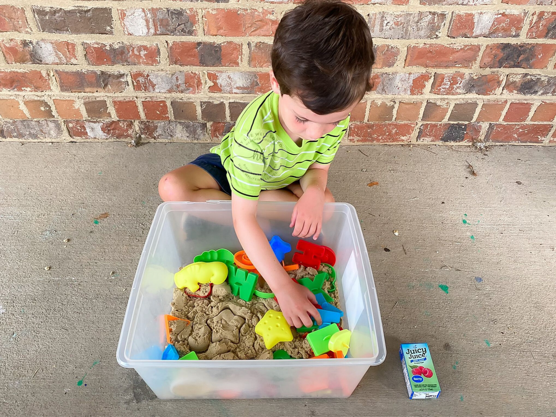 Mess-Free Sensory Play: Easy Ideas and Tips - Team Cartwright