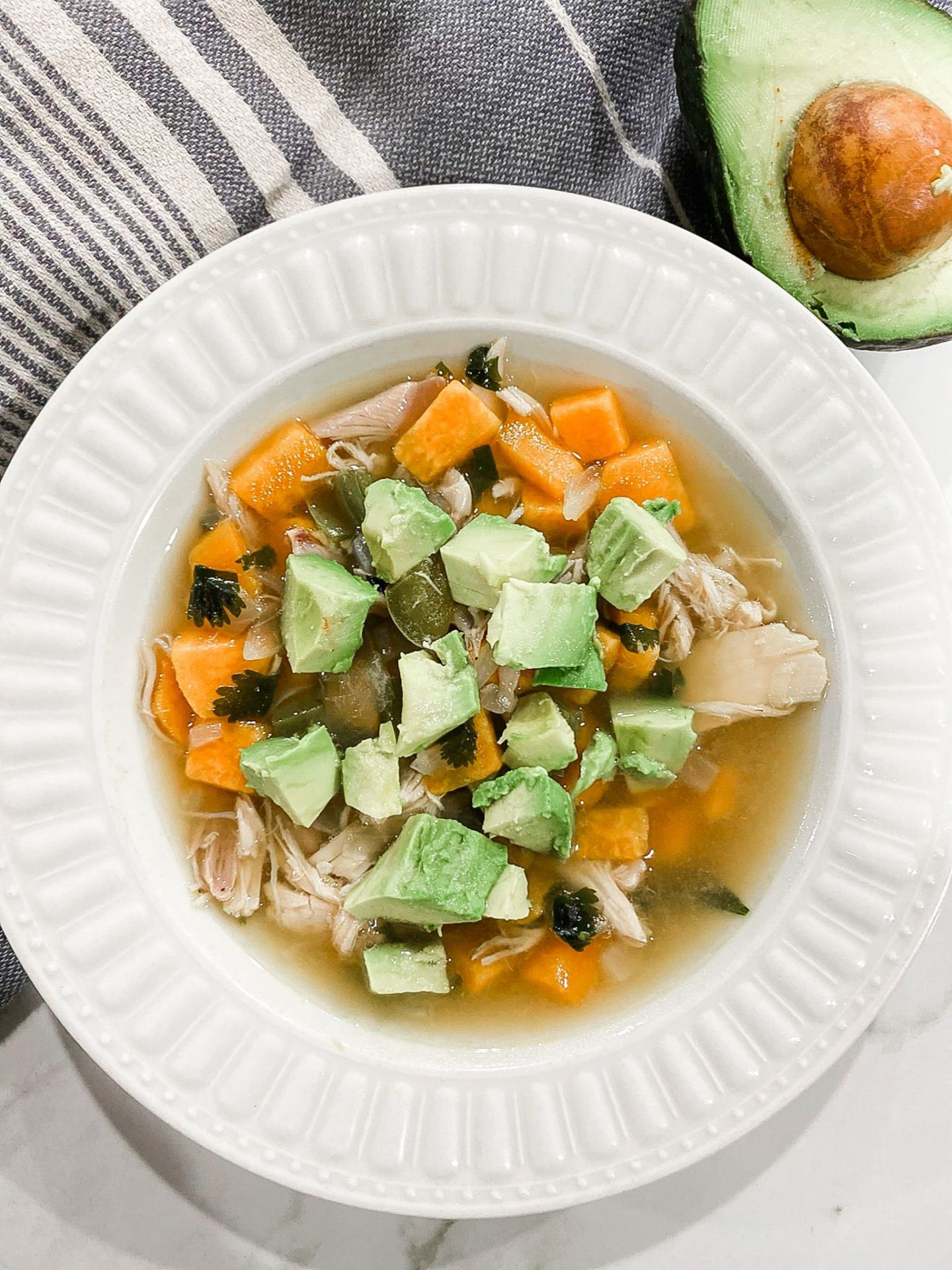 Whole30 White Chicken Chili Recipe (Paleo) by Alabama Food + Health blogger, Heather Brown // My Life Well Loved